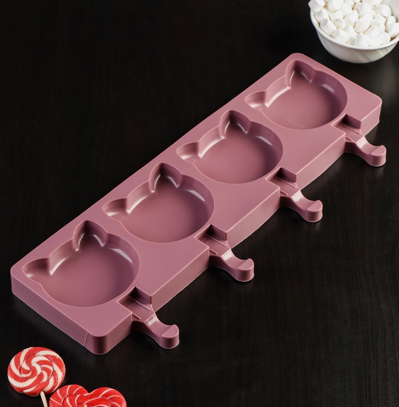 Форма силиконовая для мороженого «Коты», 38×14,5×2,5 см, 4 ячейки, цвет белый