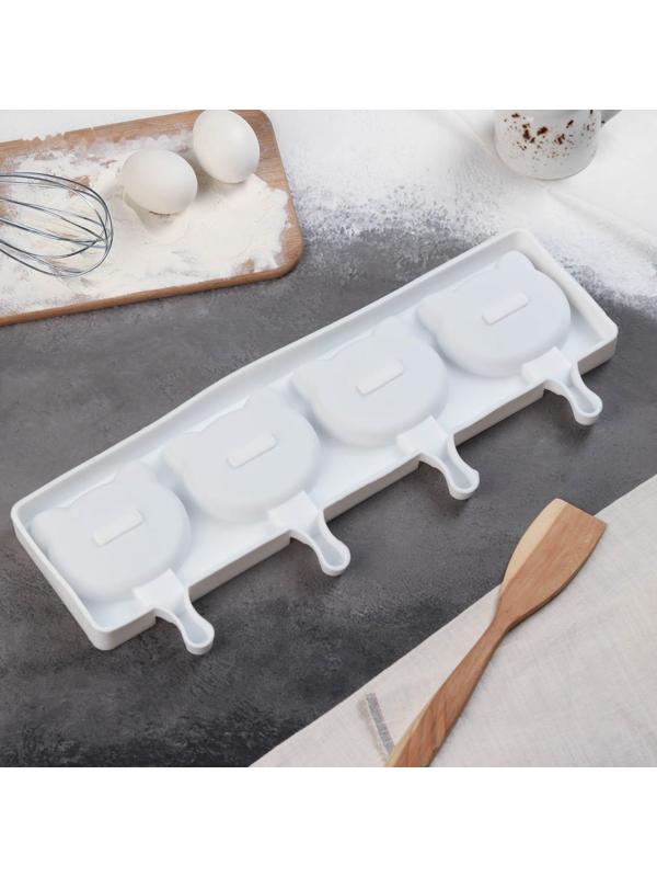 Форма силиконовая для мороженого «Коты», 38×14,5×2,5 см, 4 ячейки, цвет белый