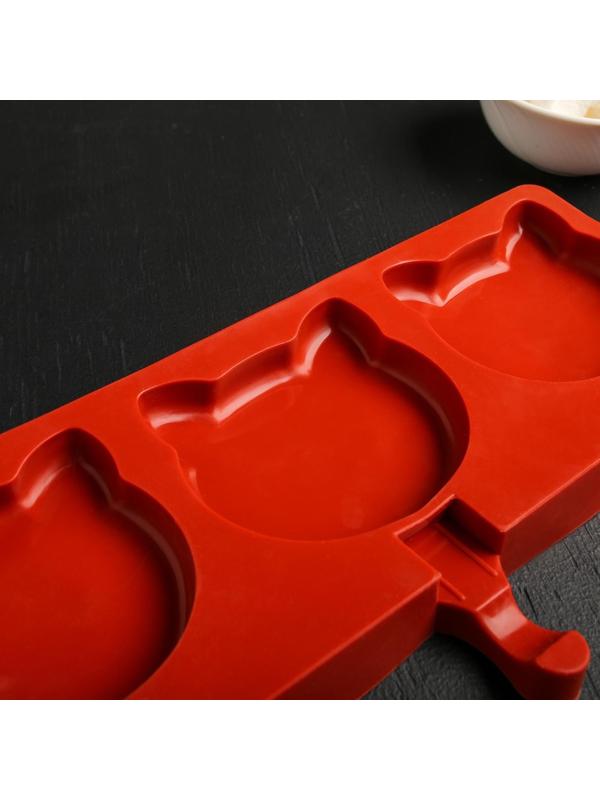 Форма силиконовая для мороженого «Коты», 38×14,5×2,5 см, 4 ячейки, цвет белый