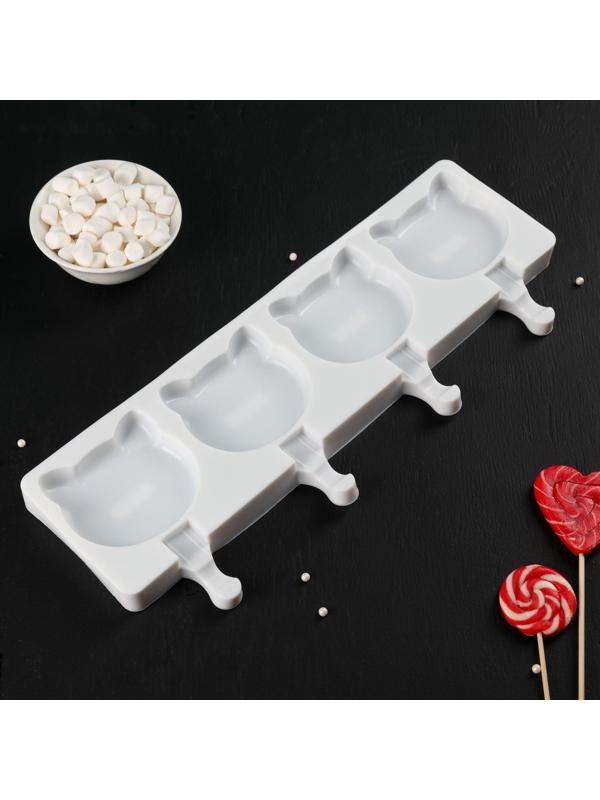 Форма силиконовая для мороженого «Коты», 38×14,5×2,5 см, 4 ячейки, цвет белый