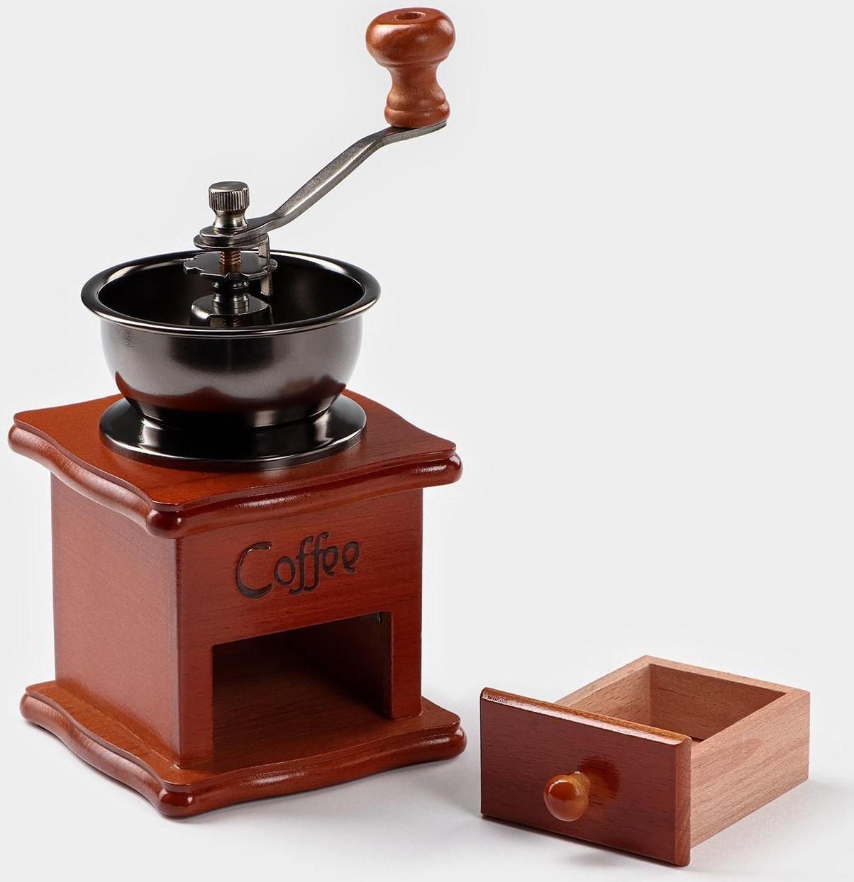 Кофемолка ручная «Тёмное дерево», 9,5×16 см
