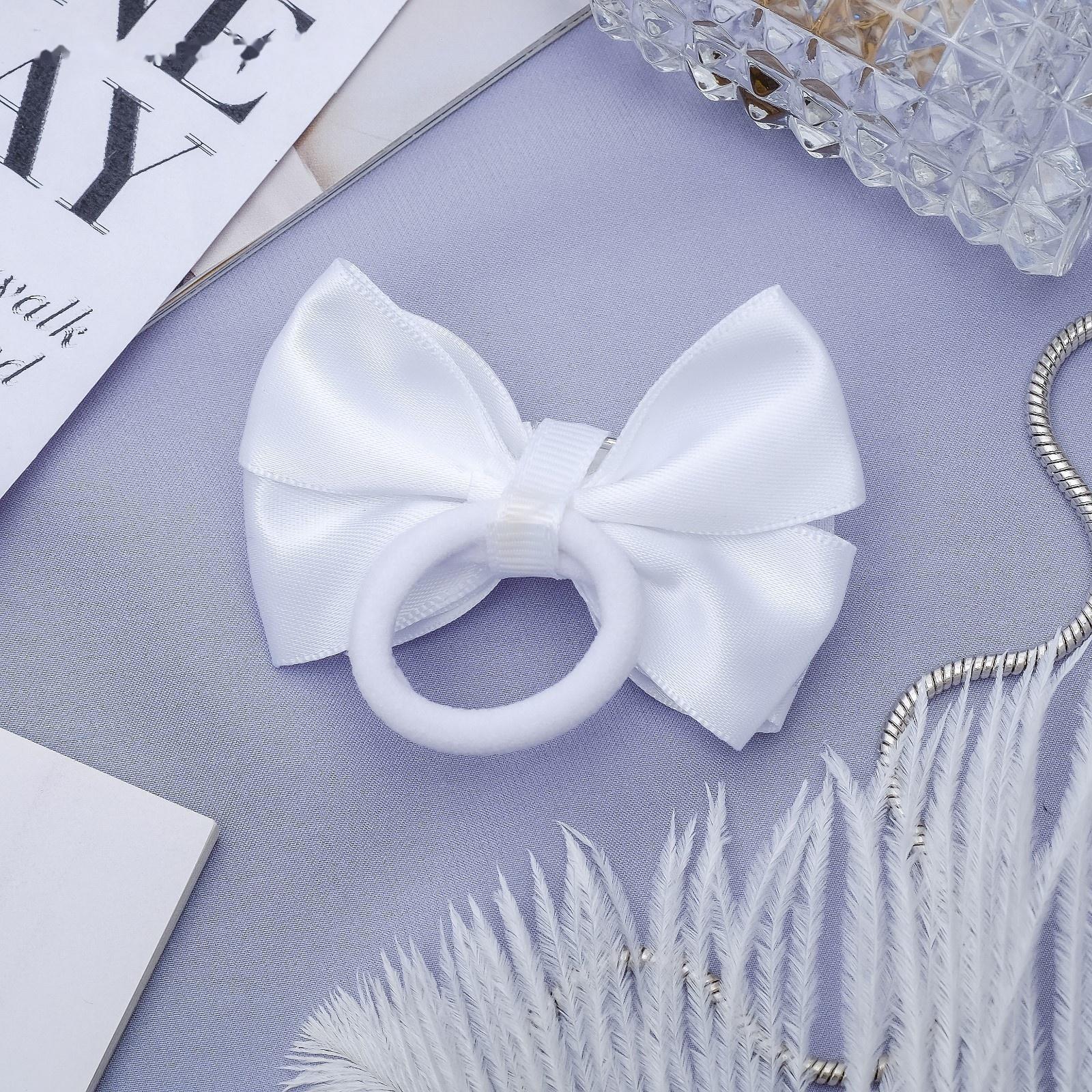 Резинка для волос бант 