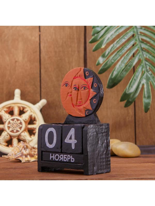 Календарь настольный дерево 