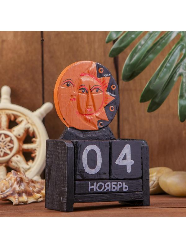 Календарь настольный дерево 