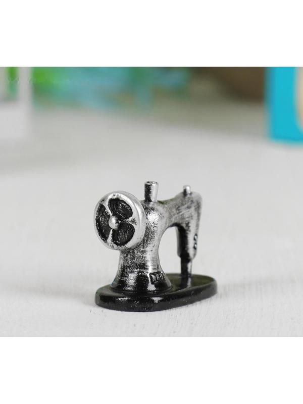 Миниатюра кукольная «Швейная машинка», набор 2 шт, размер 1 шт: 2,5×1,6×1,7 см