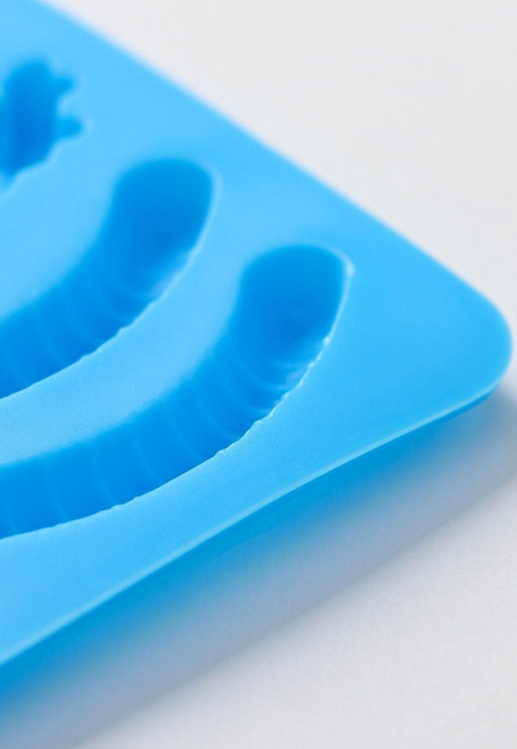 Форма для мармелада Доляна «Морские сладости», 22,3×17,2 см, 32 ячейки, цвет голубой