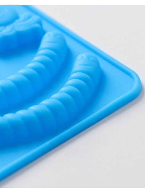 Форма для мармелада Доляна «Морские сладости», 22,3×17,2 см, 32 ячейки, цвет голубой