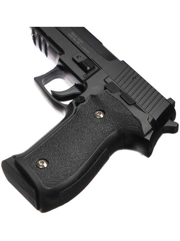 Пистолет страйкбольный 