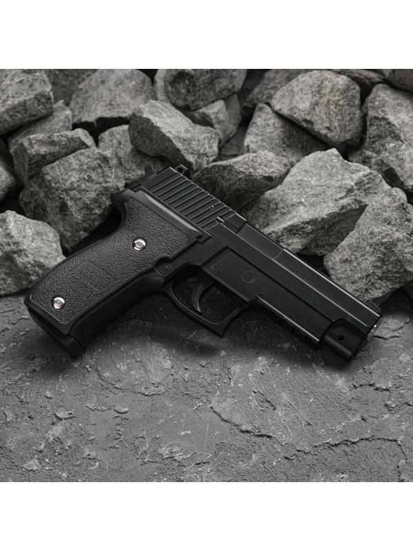 Пистолет страйкбольный 