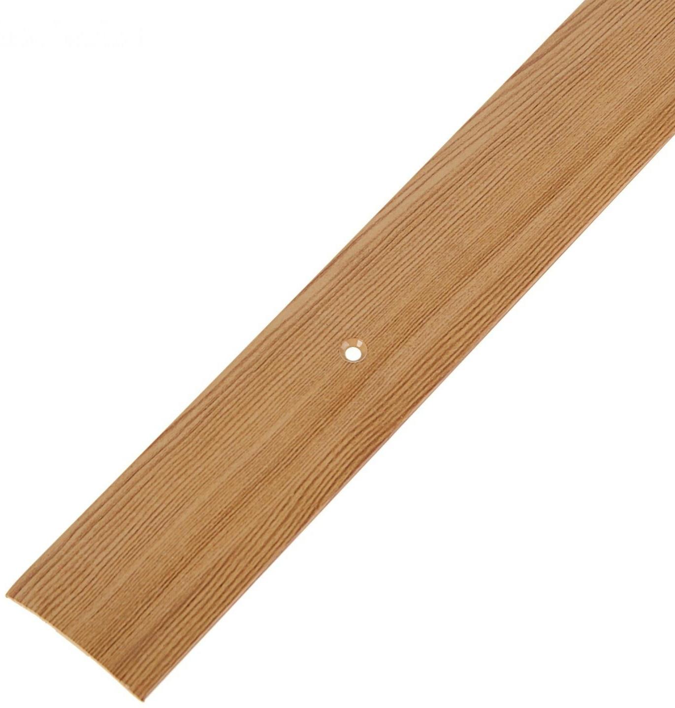 Порог одноуровневый, ель, 40*900 мм