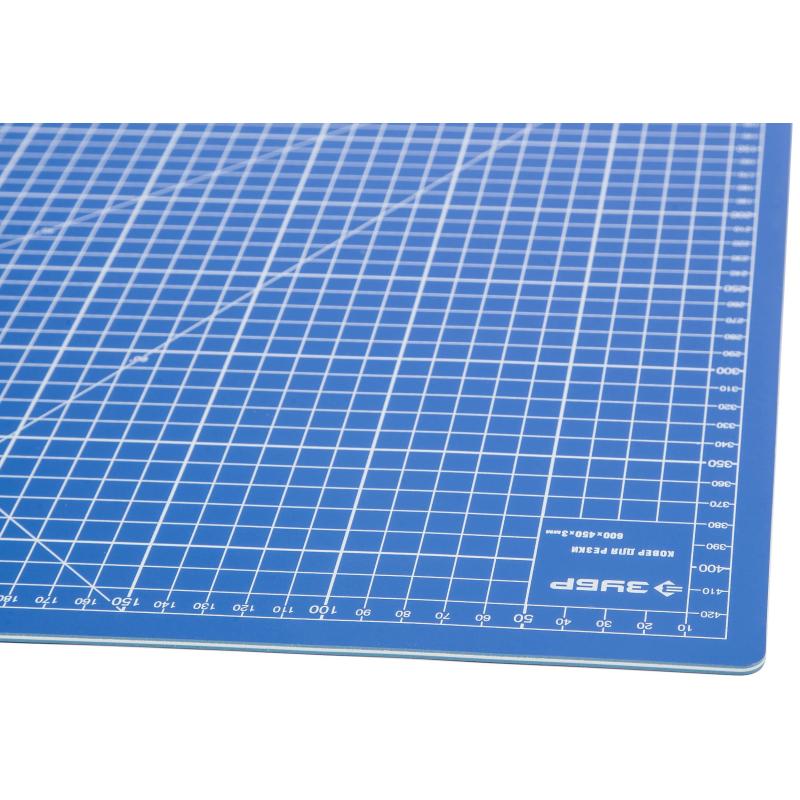 Коврик ЗУБР ЭКСПЕРТ, непрорезаемый, 3мм, цвет синий, 600х450 мм (09901)