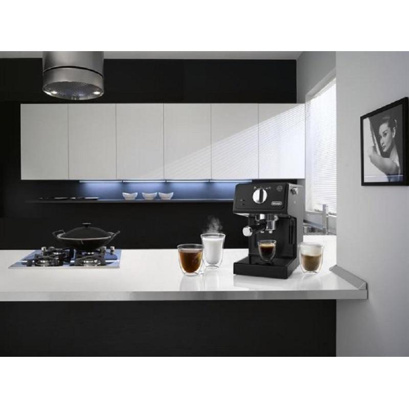 Кофеварка рожковая DeLonghi ECP31.21