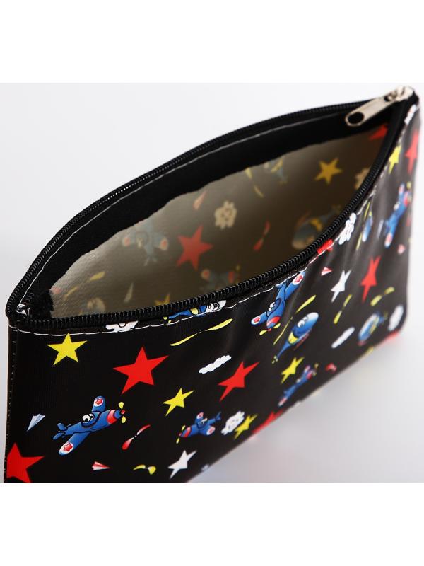 Косметичка на молнии, цвет чёрный