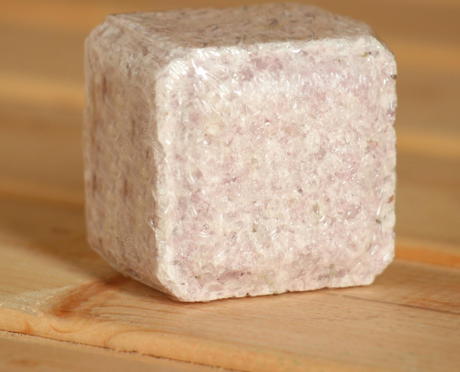 Соляной брикет куб 