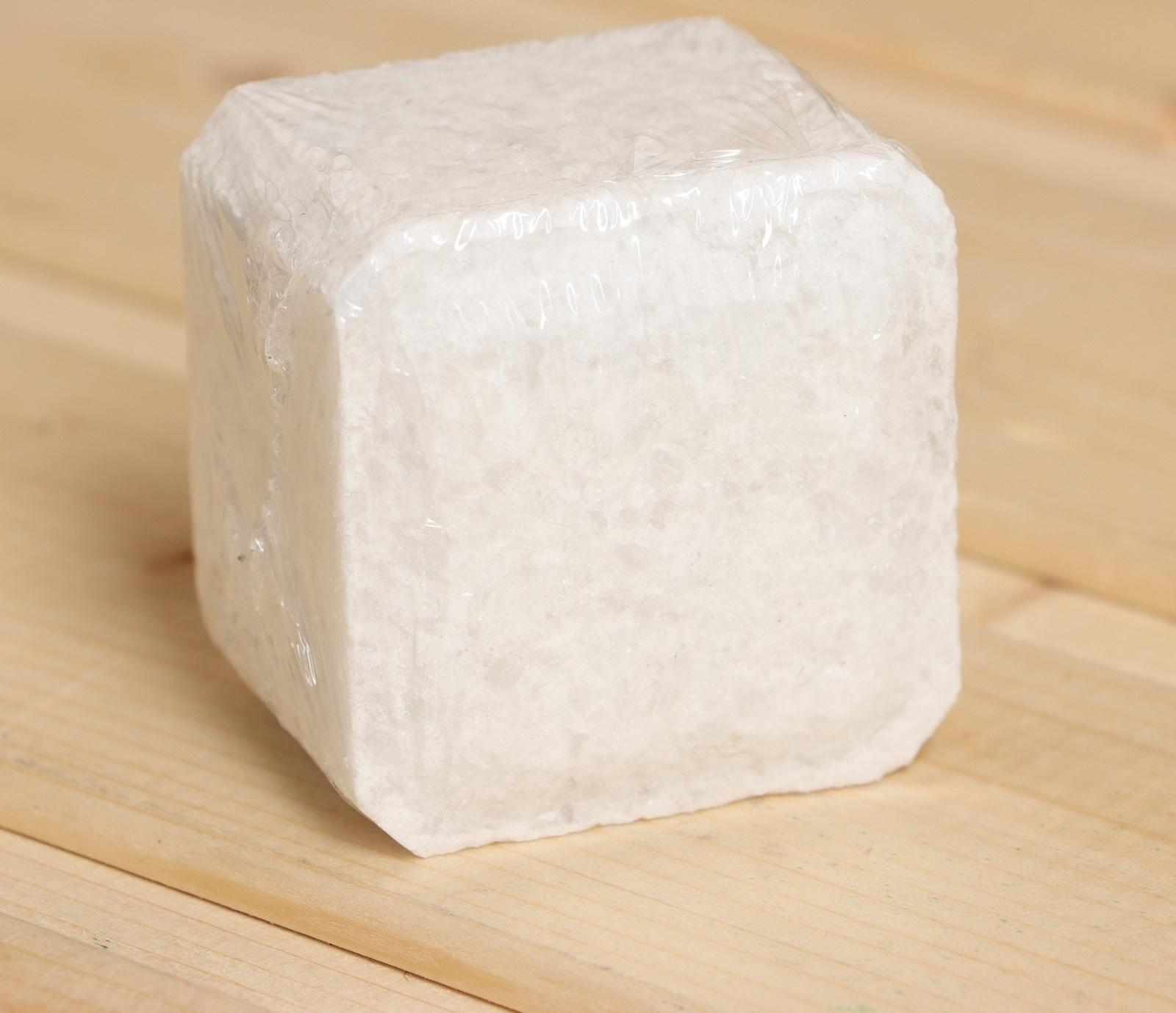 Соляной брикет куб 