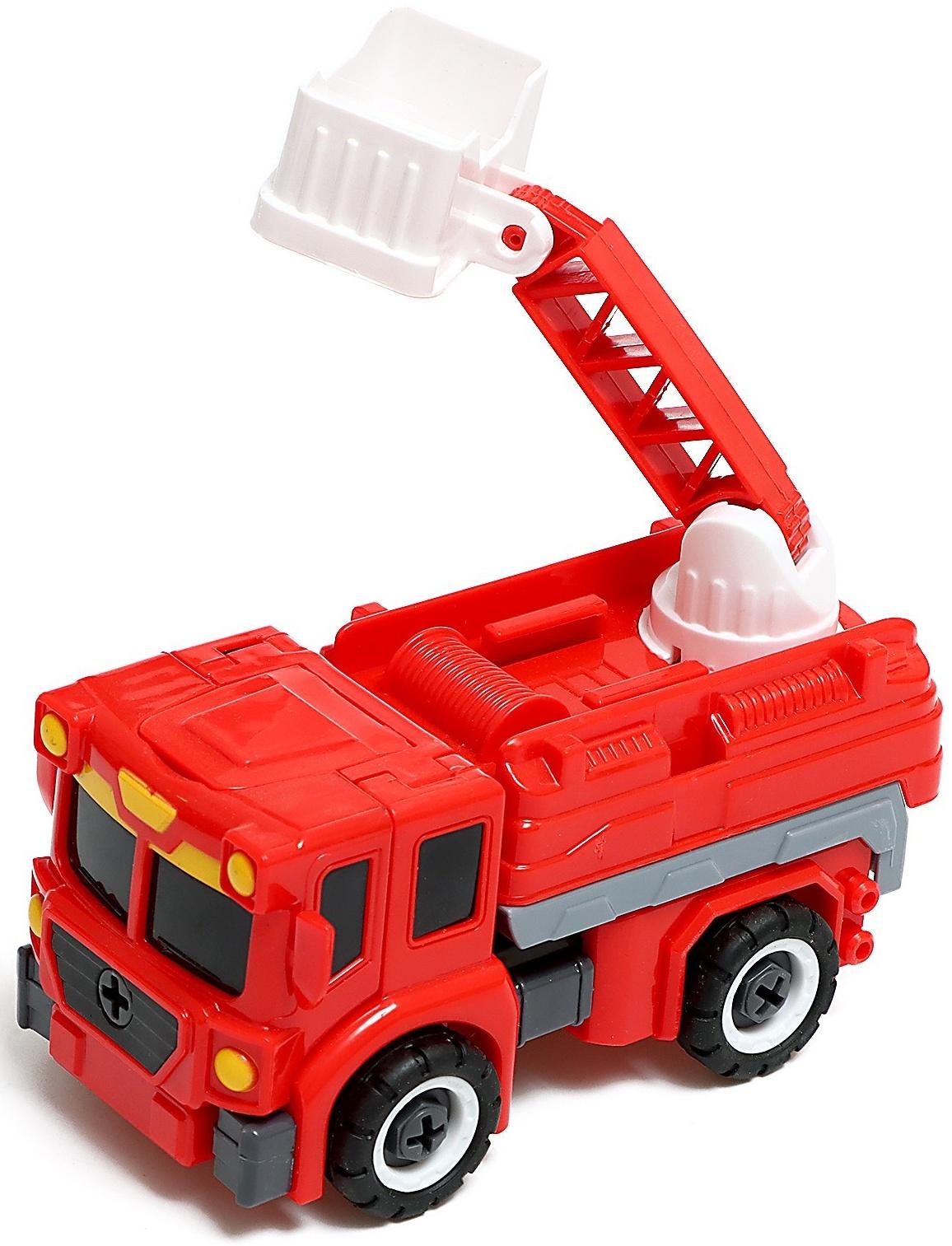 Конструктор винтовой «Пожарная», 2 в 1 робот-машина