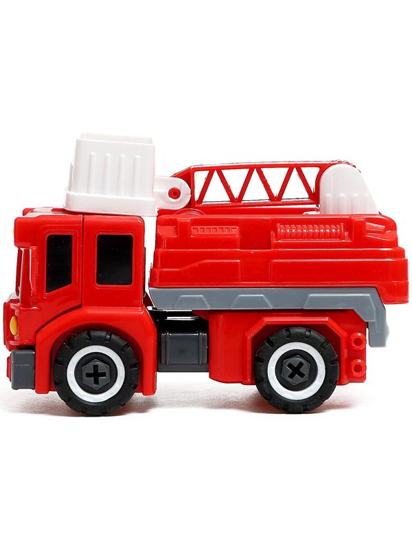 Конструктор винтовой «Пожарная», 2 в 1 робот-машина