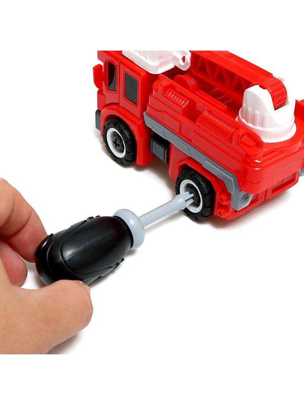 Конструктор винтовой «Пожарная», 2 в 1 робот-машина