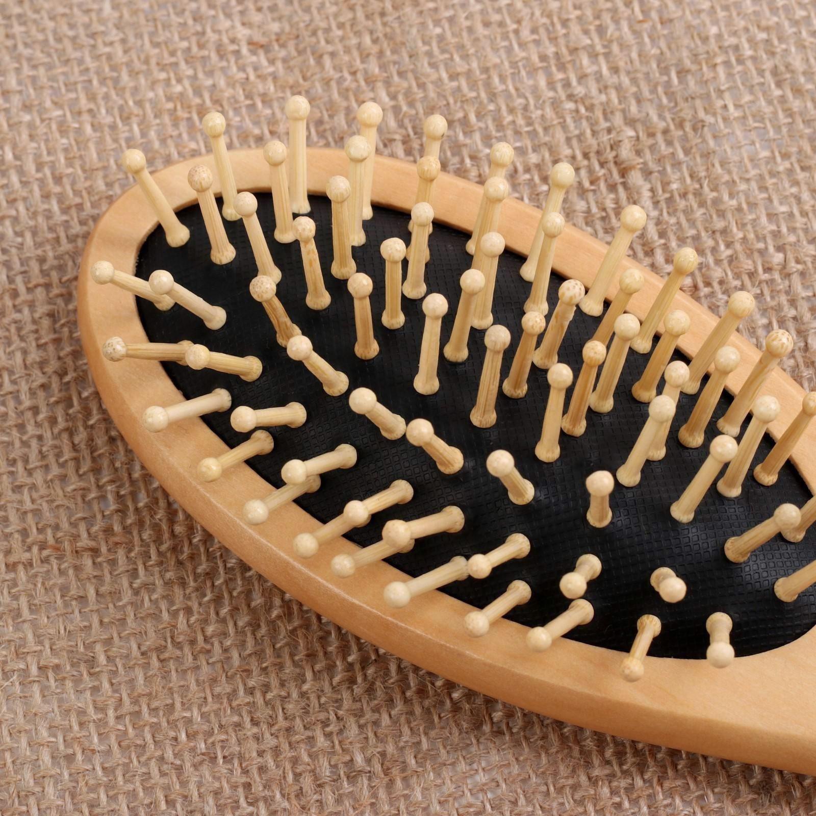 Расчёска массажная «Натурель», 6 × 22 см, цвет «светлое дерево»