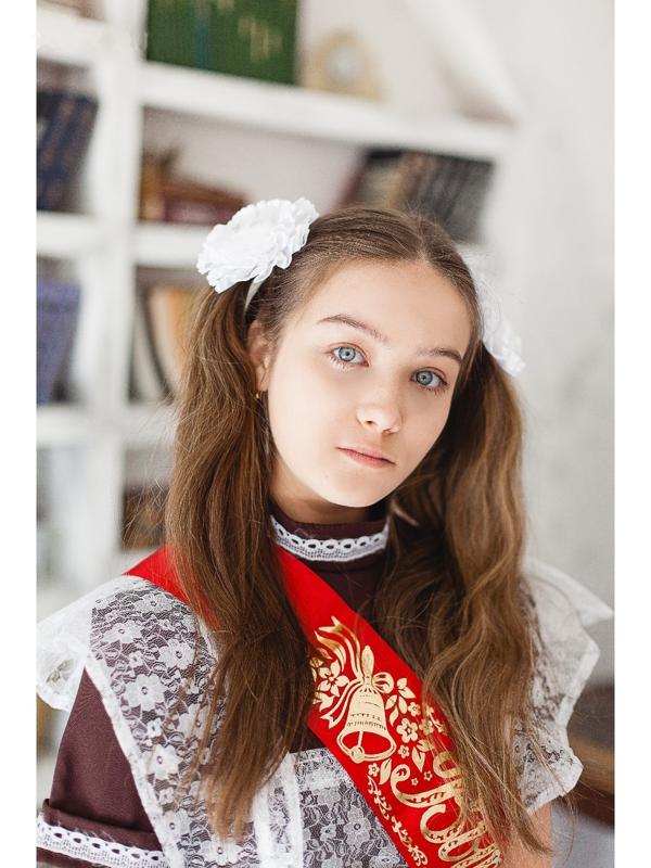 Резинка для волос бант 