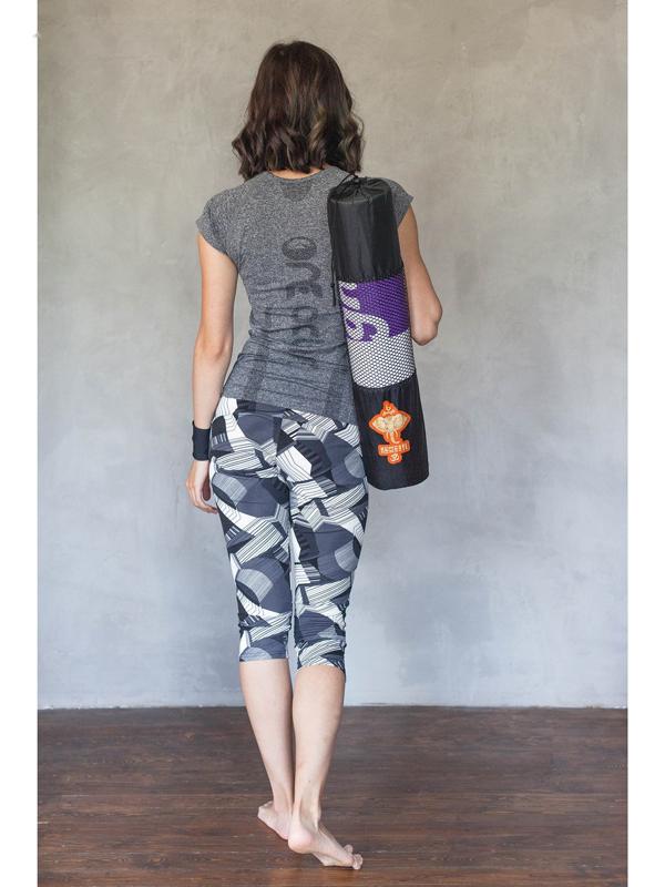 Чехол для йога-коврика, 68 × 22 см (для толщины до 6 мм), цвет чёрный