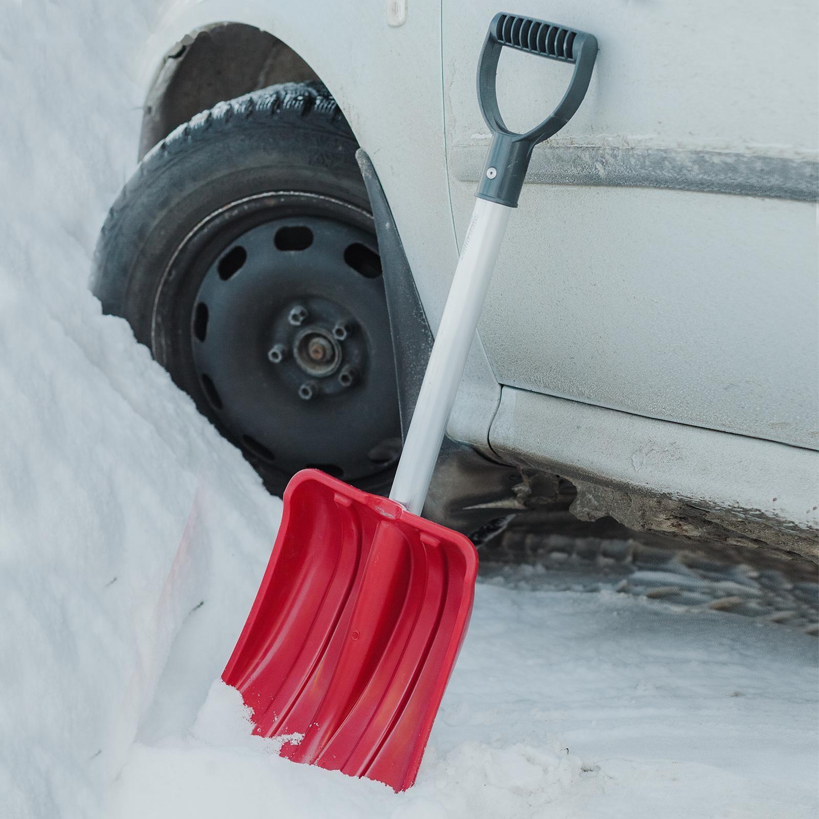 Лопата автомобильная пластиковая, ковш 240 × 300 мм, с алюминиевой планкой, алюминиевый черенок, цвет МИКС