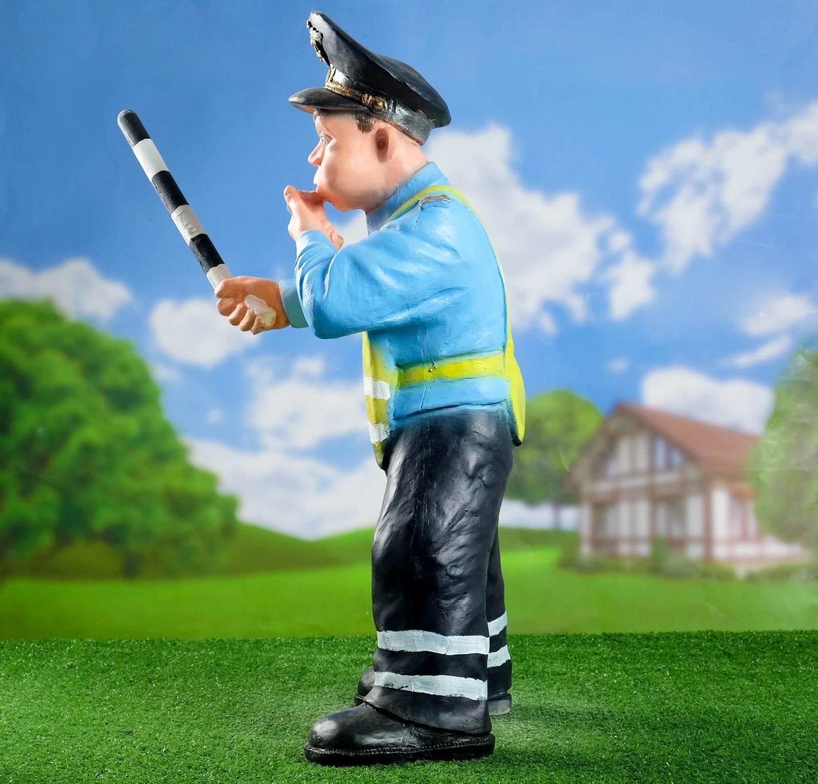 Садовая фигура 