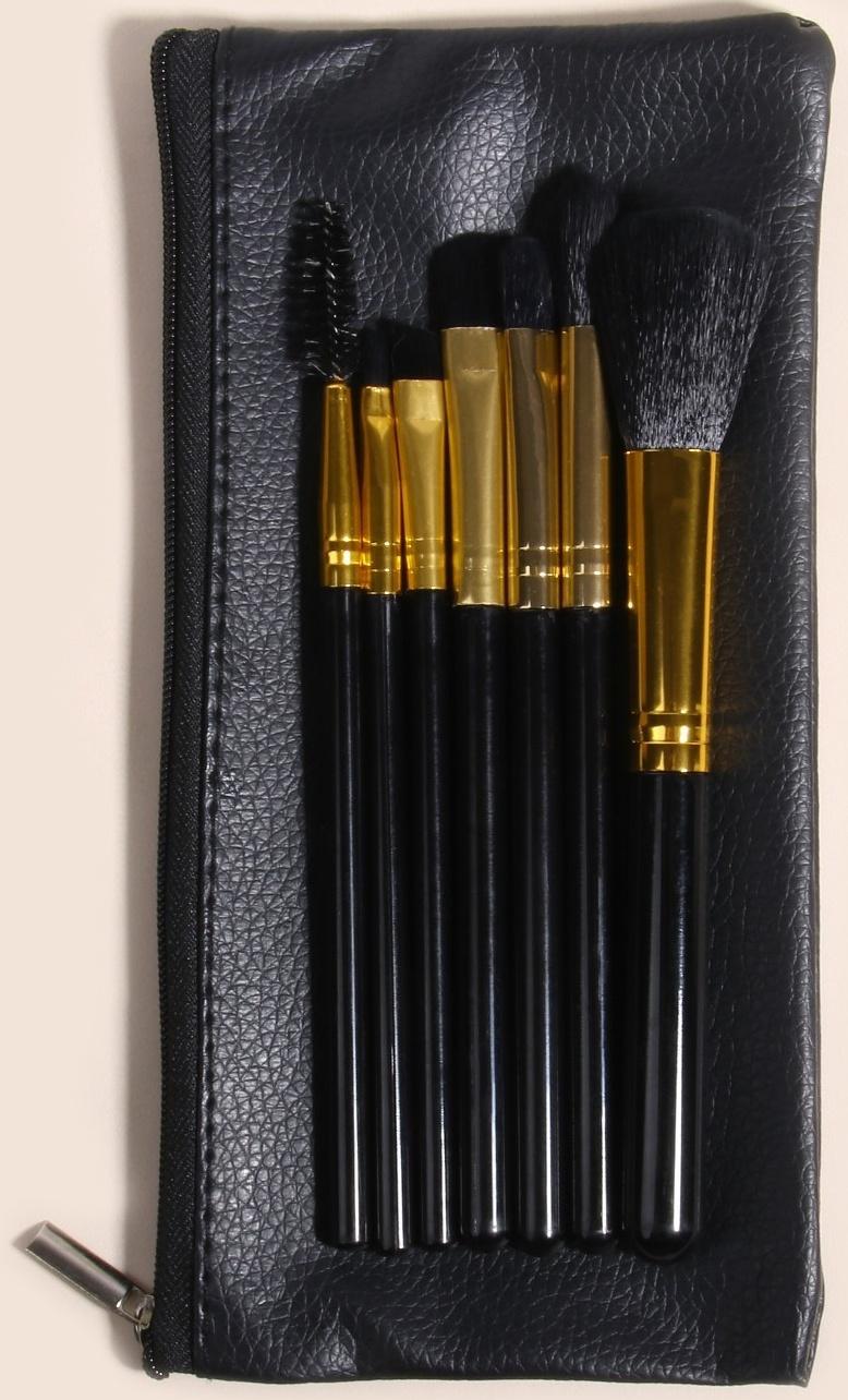 Набор кистей для макияжа, 7 предметов, чехол на молнии, цвет чёрный