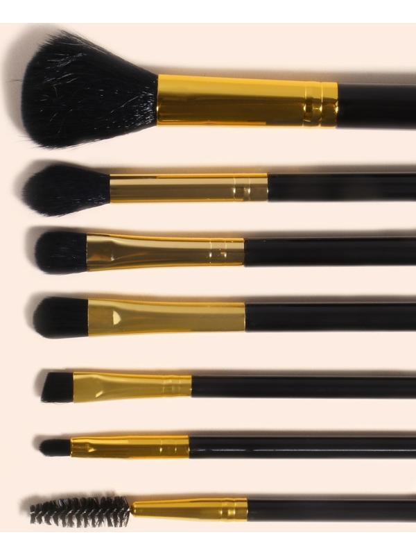 Набор кистей для макияжа, 7 предметов, чехол на молнии, цвет чёрный