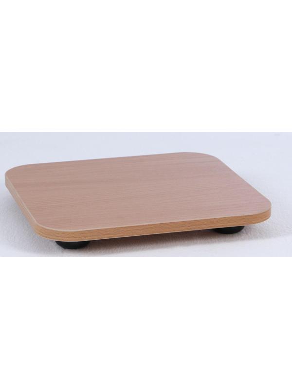 Уголок Айболита (скамейка,весы напольные, ростомер, стол окулиста, ширма)