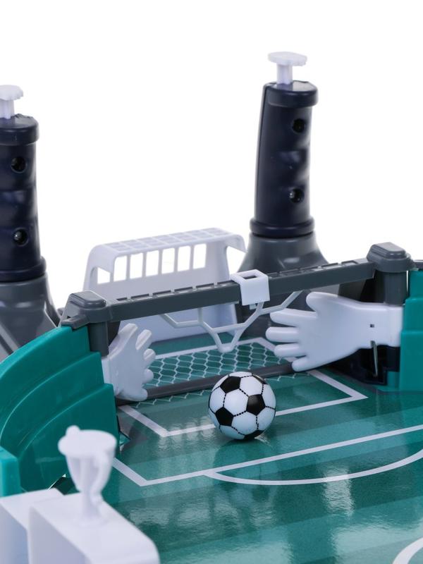 Настольная игра Футбол, размер игрлвле поле 57х28 см., кор.