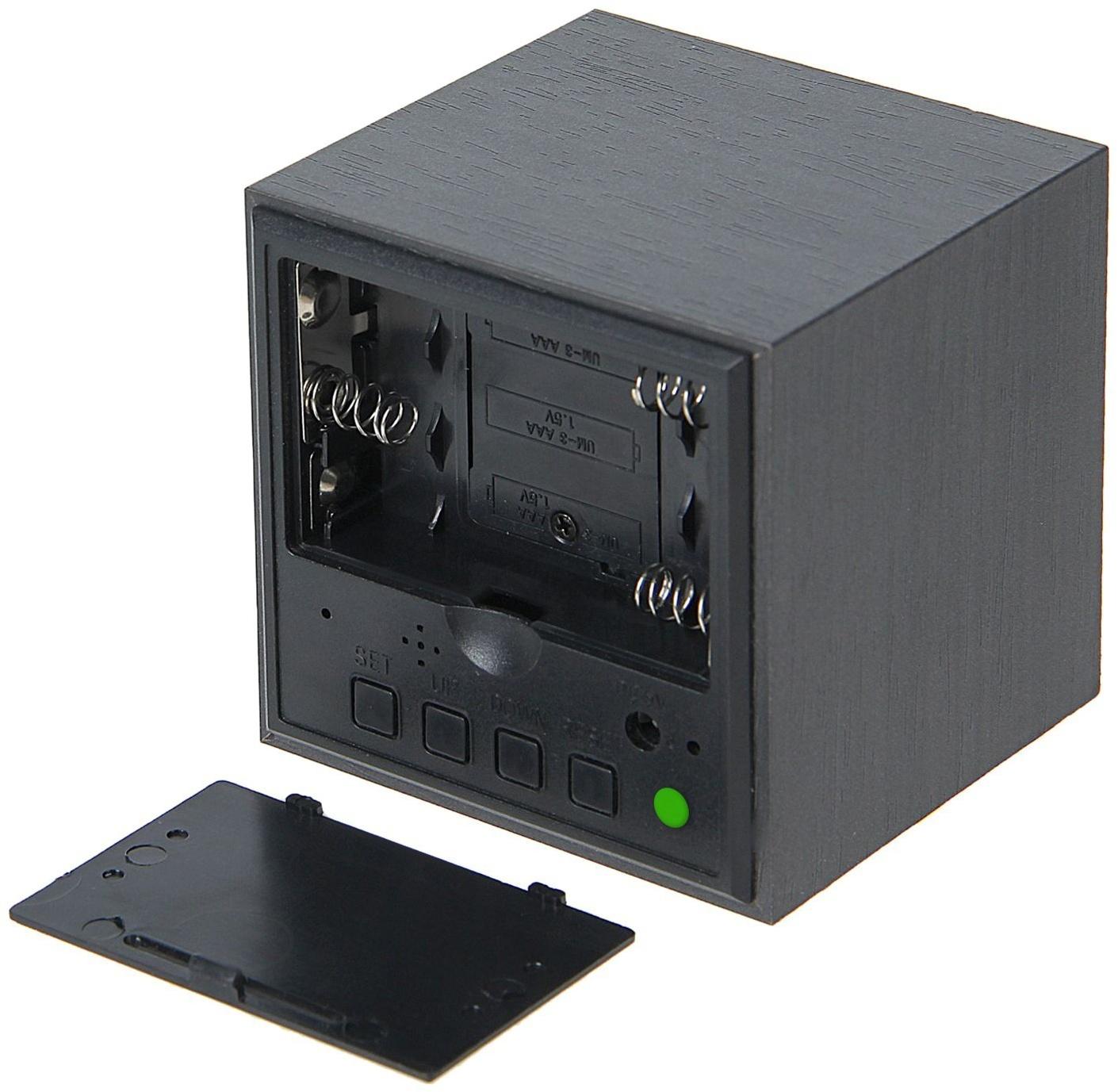 Часы-будильник  LB-12 