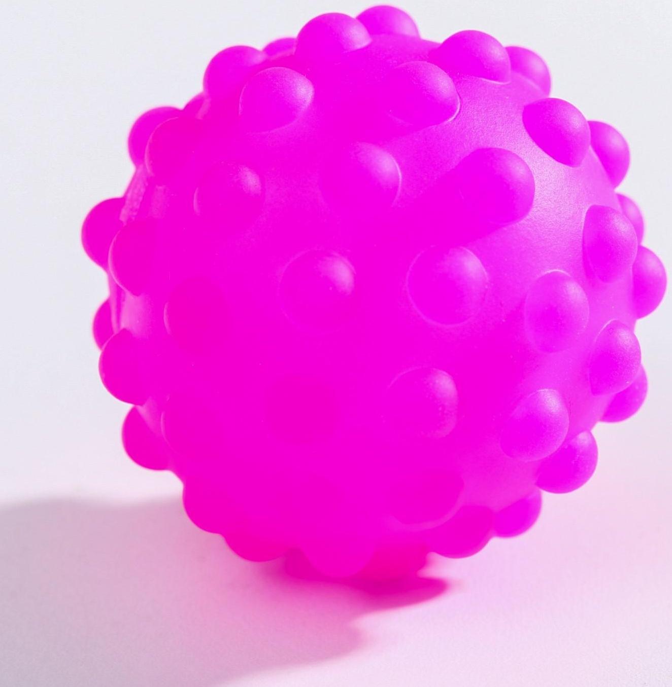 Развивающий тактильный мячик «Рыжий монстрик», с пищалкой, 1 шт, Крошка Я