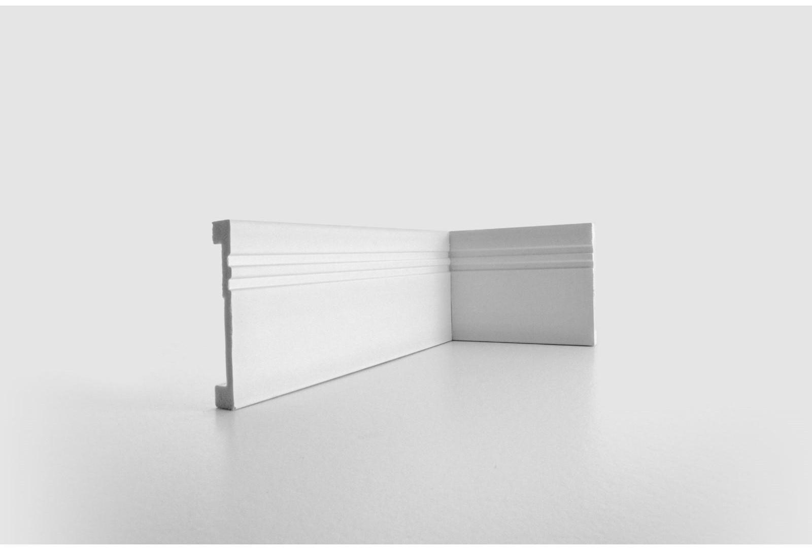 Плинтус пластиковый ударопрочный белый 80х12х2000мм