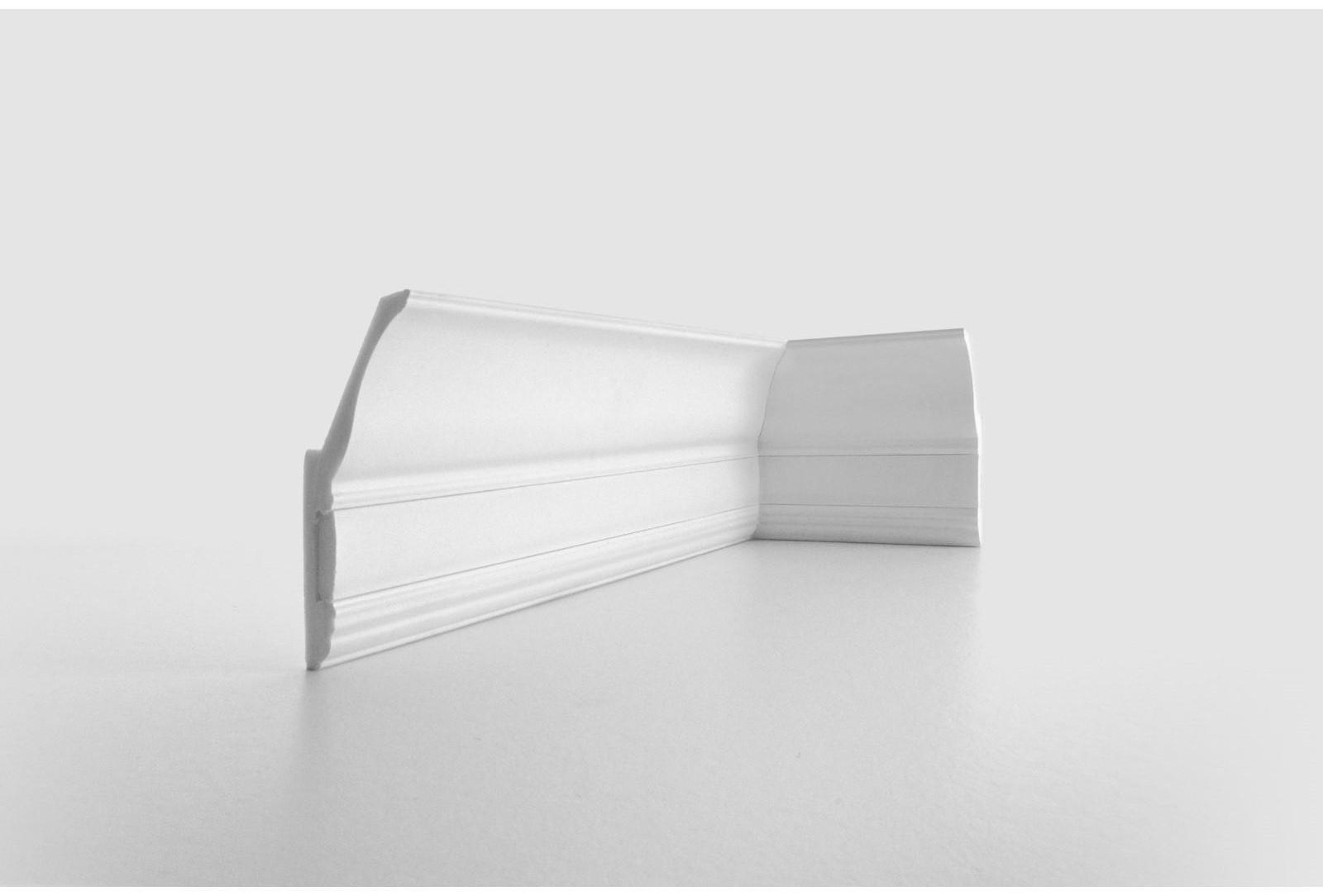 Карниз белый 65х31х2000мм