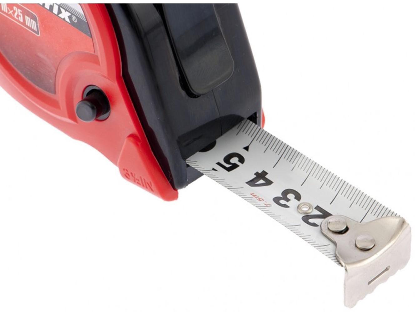 Рулетка MATRIX Rubber 31001, обрезиненный корпус, 7.5 м х 25 мм