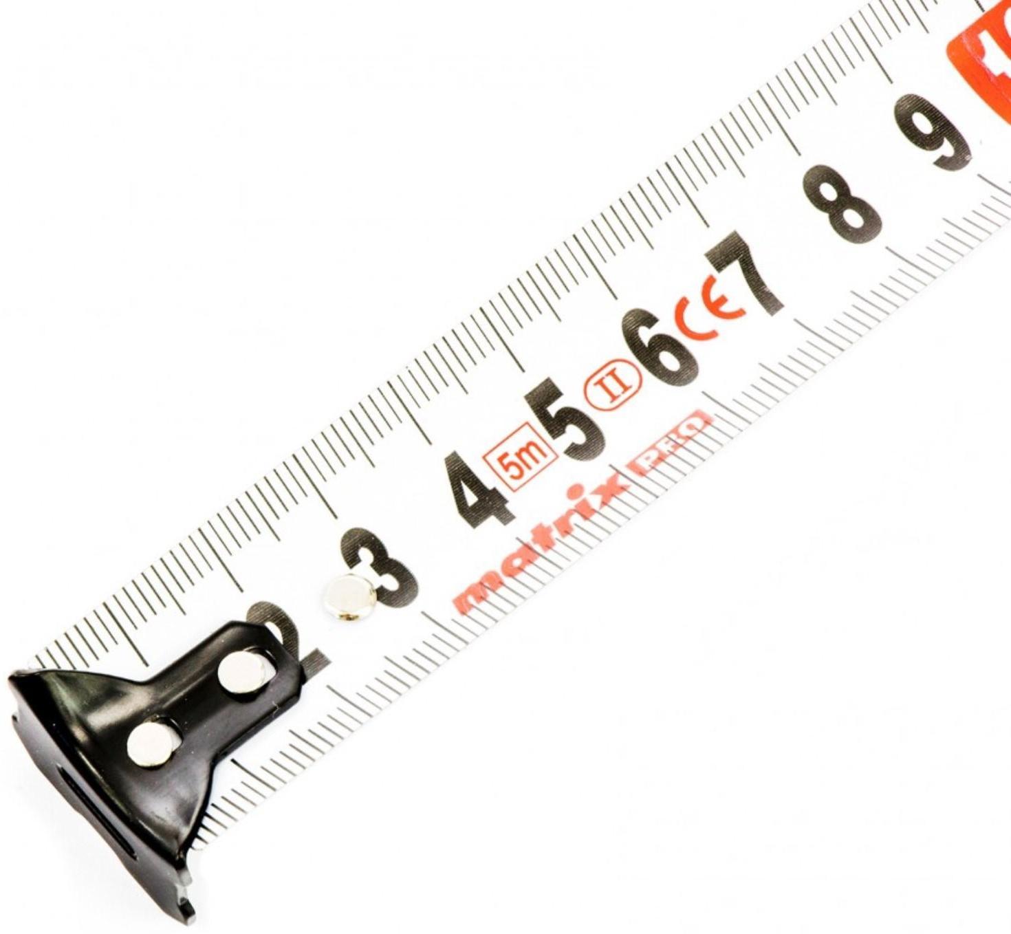 Рулетка MATRIX Autostop 32552, автоматическая фиксация, двухкомпонентный корпус, 5 м х 25 мм