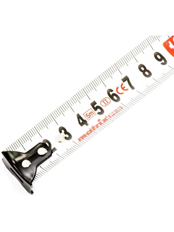 Рулетка MATRIX Autostop 32552, автоматическая фиксация, двухкомпонентный корпус, 5 м х 25 мм