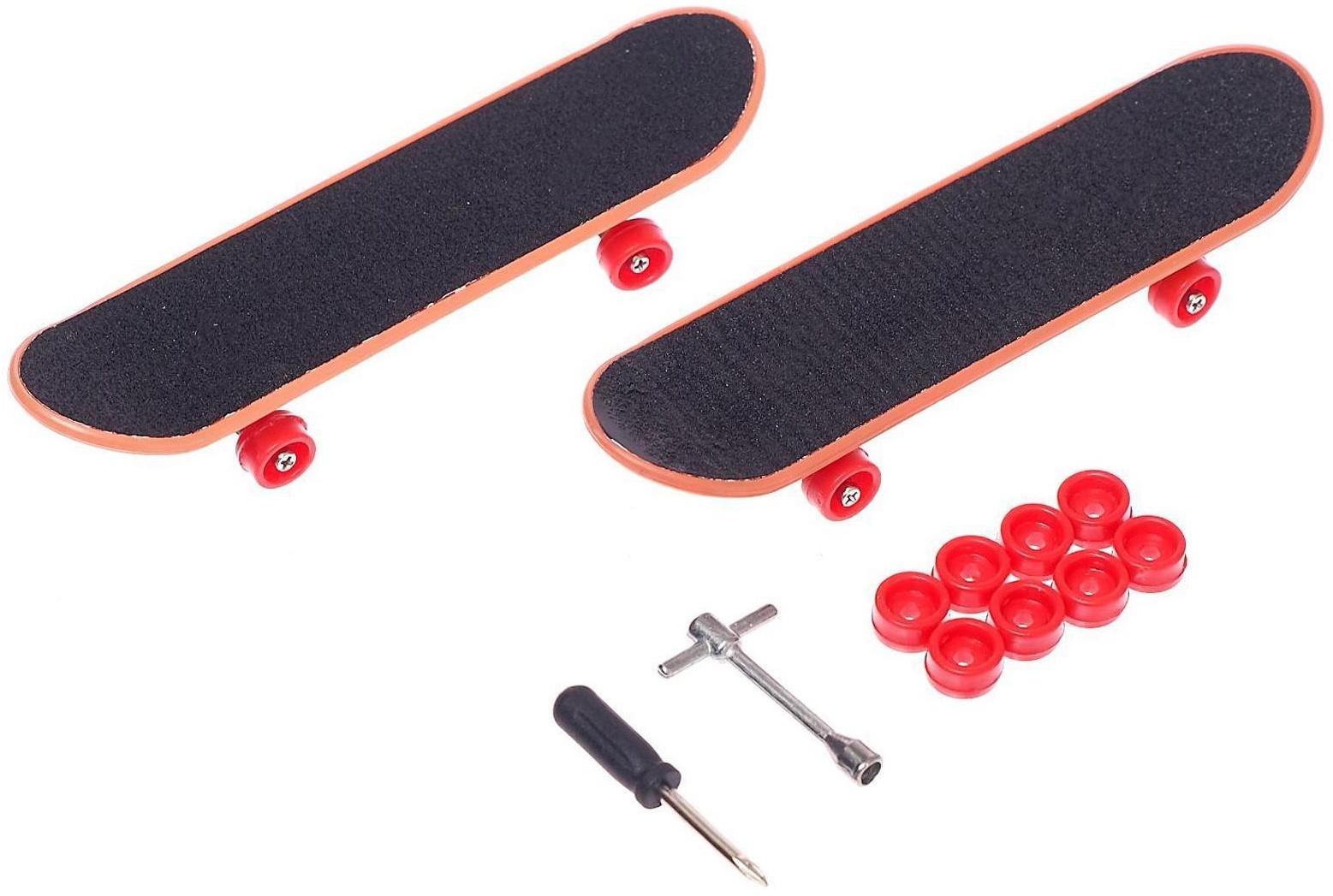 Набор «Скейтеры», 2 фингерборда, с дополнительным комплектом колёс, цвет МИКС, в пакете