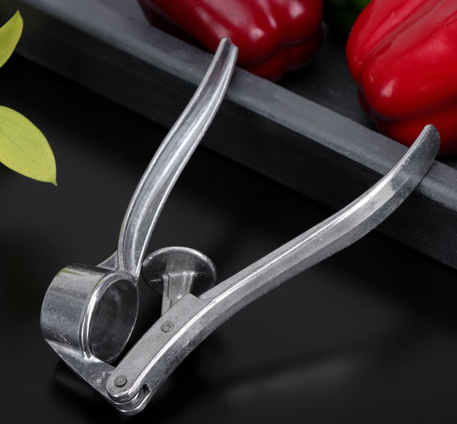 Пресс для чеснока, 16 см