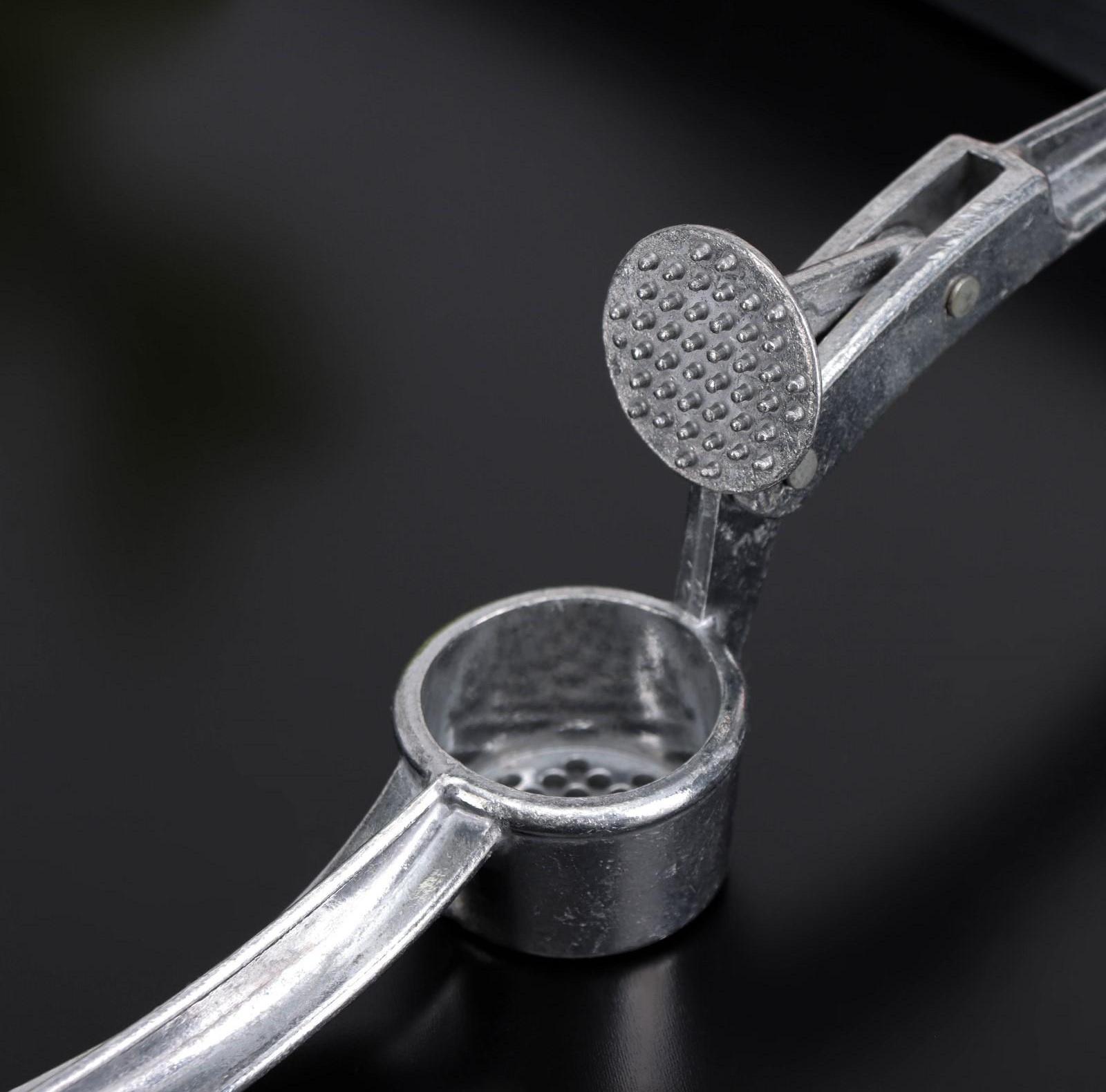 Пресс для чеснока, 16 см