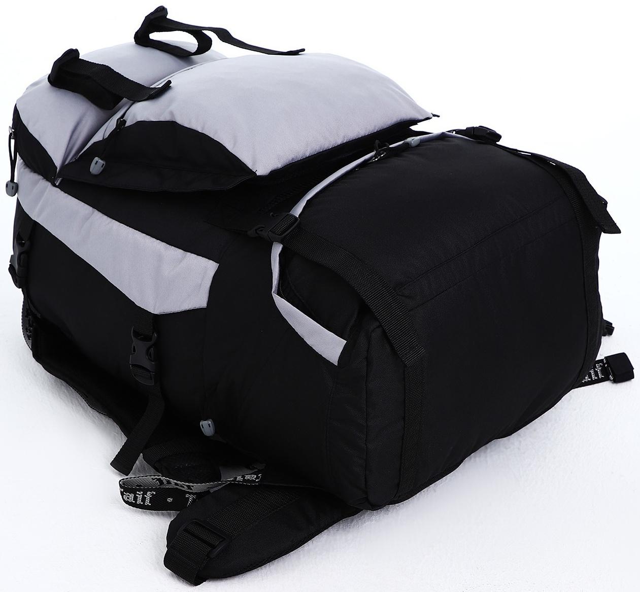 Рюкзак туристический, 65 л, отдел на молнии, 3 наружных кармана, цвет чёрный/зелёный/серый