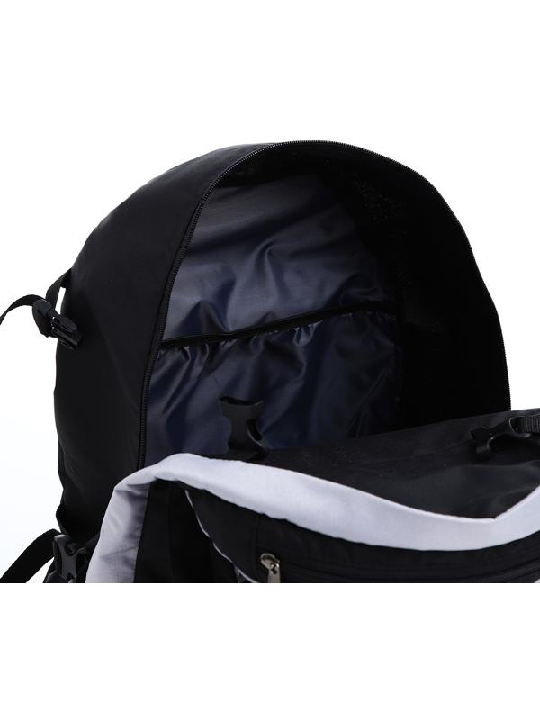 Рюкзак туристический, 65 л, отдел на молнии, 3 наружных кармана, цвет чёрный/зелёный/серый