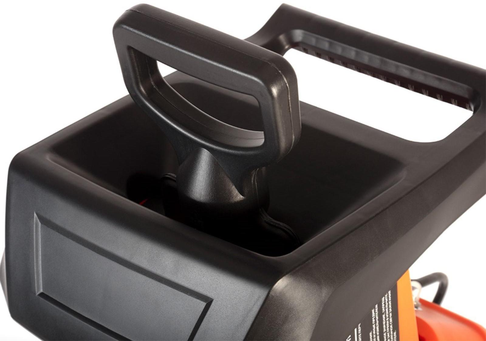 Измельчитель электрический PATRIOT PTSE24, 220 В, 2.4 кВт, 4500 об/мин, 50 л, max 40 мм