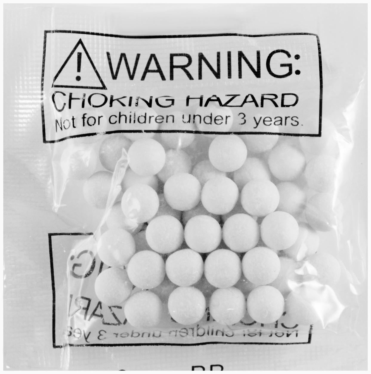 Пистолет страйкбольный 