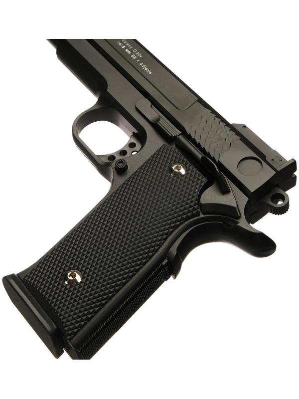 Пистолет страйкбольный 