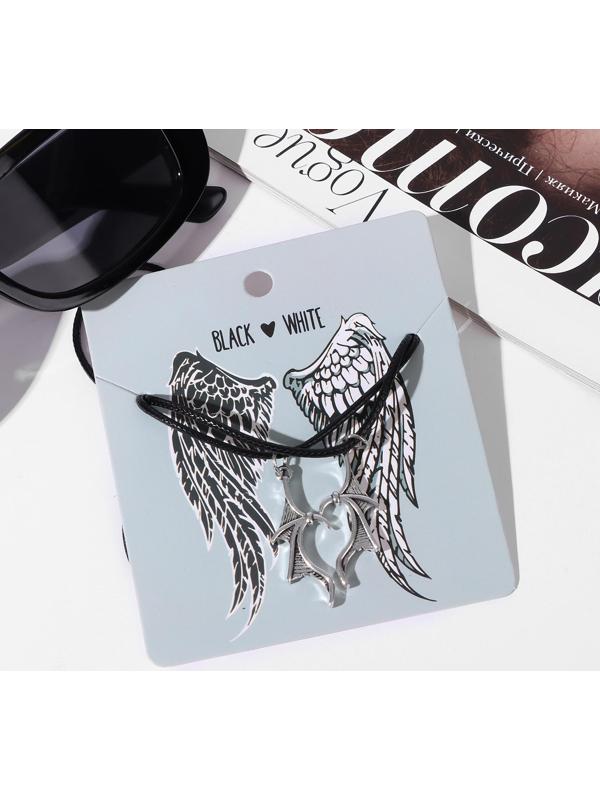 Кулоны на шнурке 