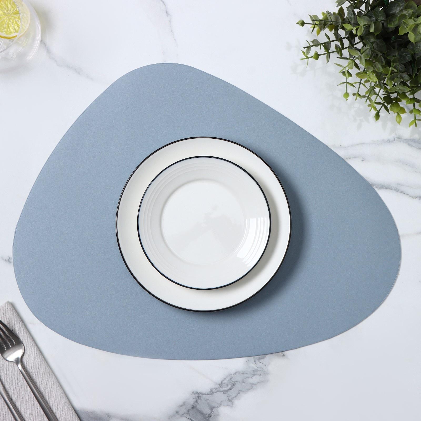 Салфетка сервировочная на стол «Тэм», 44×35,5 см, цвет голубой