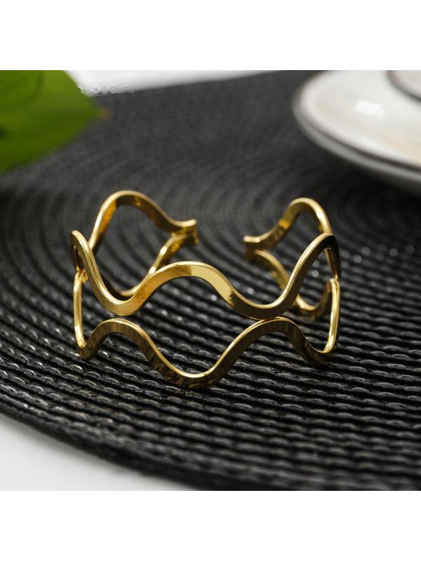 Кольцо для салфетки «Две линии», 5,5×2,5 см, цвет золотой