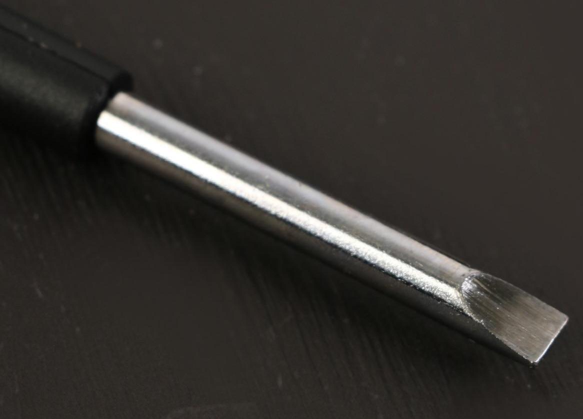 Фонарик-мультитул 